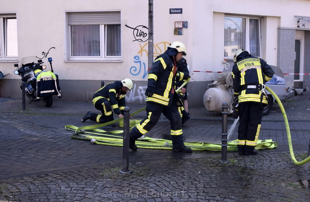 Explo Feuer 2 Koeln Kalk Hoefestr P096.JPG - Miklos Laubert